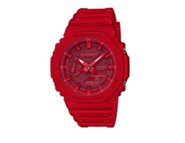 Relógio Casio G-Shock GA-2100-4ADR CasiOak resina vermelha com carbono analógico-digital