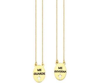 Foto do Escapulário Ouro 18K corrente veneziana 60cm original com medalhas duplas ovais e inscrição Me Rege Me Guarde Me Governa Me Ilumina Amém para uso religioso.