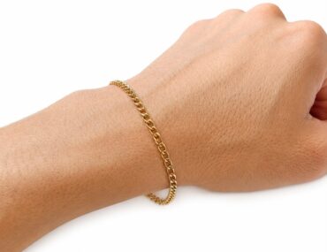 Pulseira masculina de ouro amarelo 18K elo groumet de 20 cm com fecho cadeado