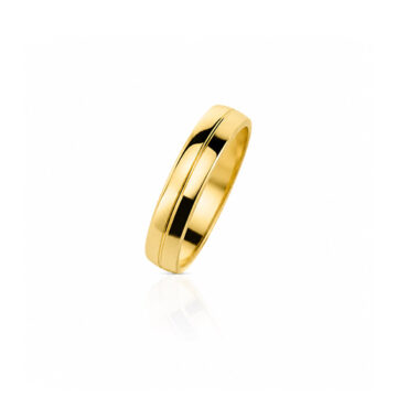 aliança-ouro Foto do Par de Alianças Ouro 4mm cravejadas com 3 brilhantes na feminina e masculina lisa com friso polida para casamento e noivado.