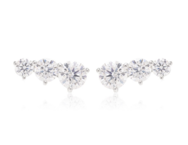 Foto do Brinco Ear Cuff Prata 925 com moissanite lapidação brilhante 6mm 3,2Ct D VVS1 original escalada moderno para uso feminino contemporâneo.