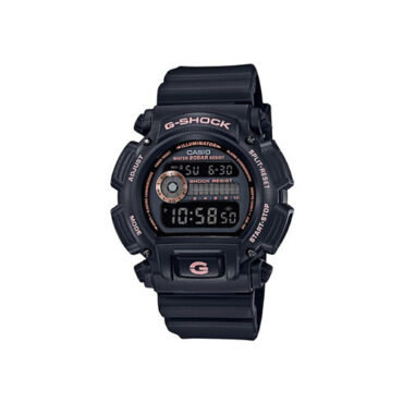 Relogio-casio-gshock-DW-9052GBX-1A4 Foto do relógio Casio G-Shock DW-9052GBX-1A4 preto fosco original com detalhes em rosé gold, display digital negativo e pulseira de resina para uso masculino esportivo.